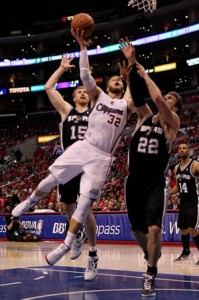 Blake Griffin foi o único a mostrar serviço no jogo 3 contra os Spurs