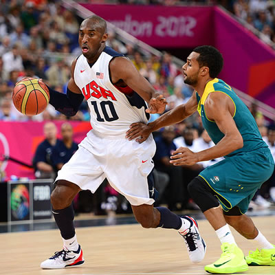 Com uma atuação contra a Austrália nos moldes da NBA, Kobe Bryant colocou os EUA novamente na semifinal. (Crédito: USA Today)
